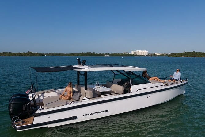 Miami Bay Discovery Private Yacht Cruise with Captain - The Value of a Private Yacht
