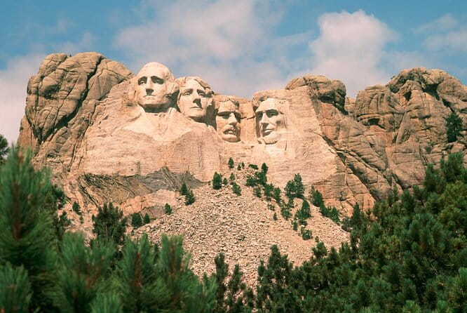 Mt Rushmore "Bundle" - w/Crazy Horse/Needles/Iron Mtn/Sylvan Lake - What Travelers Say