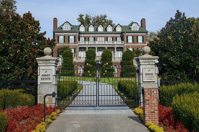 Nashville "Homes Of The Stars" Narrated Bus Tour with 30+ Celebrity Homes - FAQ: Practical Questions About the Tour