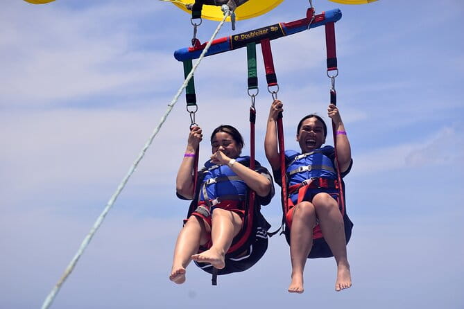 Parasailing in Waikiki from Oahu Hawaii - Who Will Love This Experience?