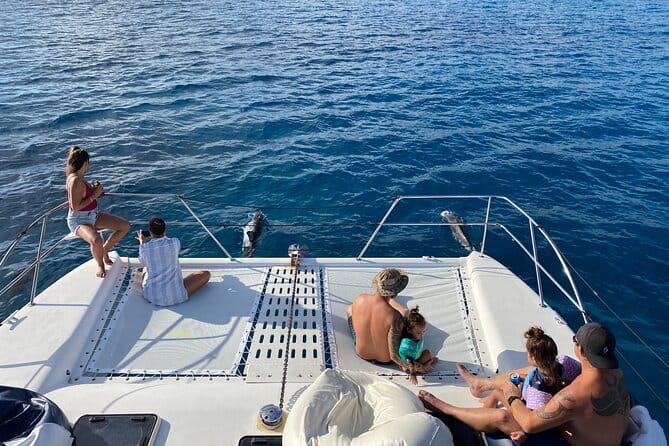 Private Sunset Catamaran Cruise in Waikiki - The Crew and Service