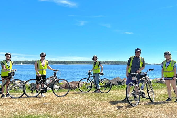 Public| Small Group | Islands & Harbor Sightseeing Tour | 2-2.5hr - FAQs