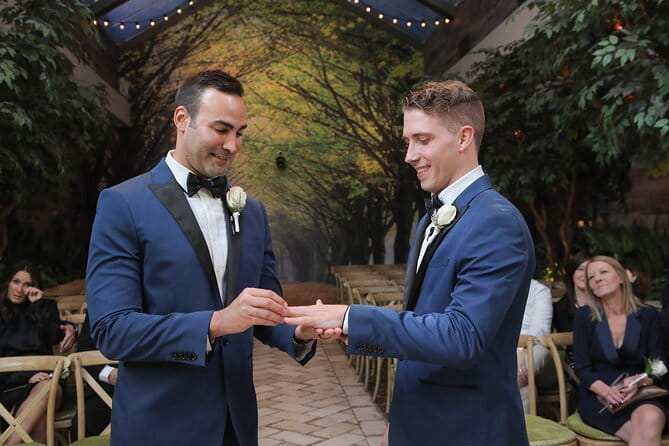 Traditional Las Vegas Wedding Package - FAQ