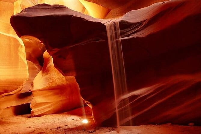 Upper Antelope Canyon Admission Ticket (Tse Bighanilini) - Practical Details: Pricing, Duration, and Group Size