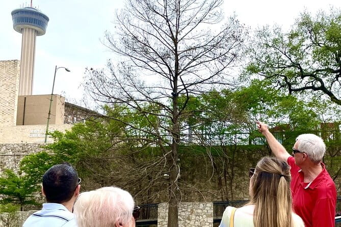 Walking Tour Along the San Antonio Riverwalk And Around Downtown - FAQs