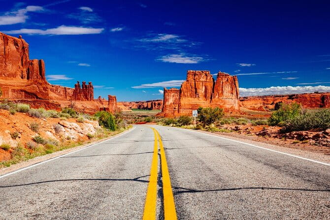 Best Scenic Arches Tours w/ Walks: Pick 3hr, 4hr, 5hr, or 7hr - Frequently Asked Questions