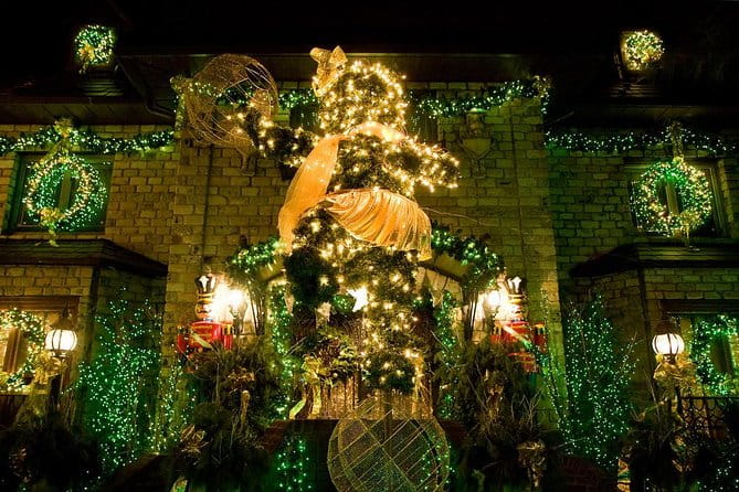 Brooklyn Dyker Heights Christmas Wonderland Bus Tour - The Value: Is It Worth the Cost?