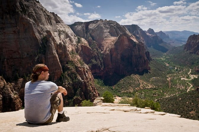 Grand Canyon, Monument Valley, and Zion Winter 3-Day Tour from Las Vegas - The Guides and Commentary