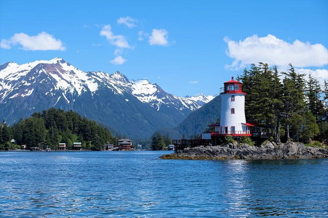Guided Walking Tour of Sitka | HISTORIC DOWNTOWN - Authentic Insights from Reviews