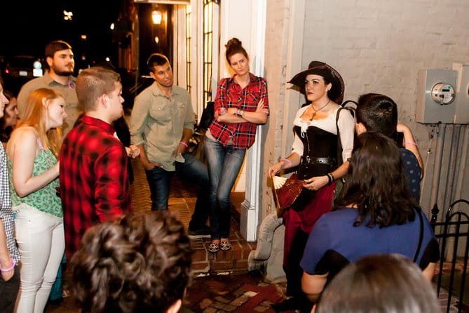 Haunted Old Town Alexandria Booze and Boos Ghost Walking Tour - FAQ