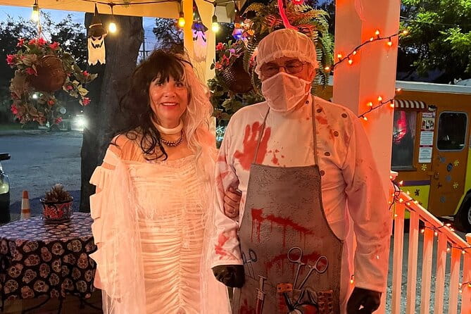Haunted Sarasota Trolley: Ghost Stories, Mysteries, Spooky Fun - The Atmosphere and Setting