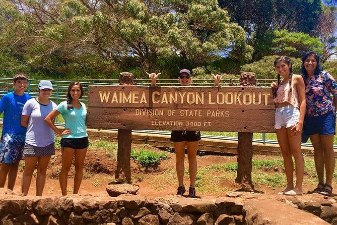 Kauai Highlights Small Group Tour -A journey to the Canyon & more - Coffee, Culture, and Nature