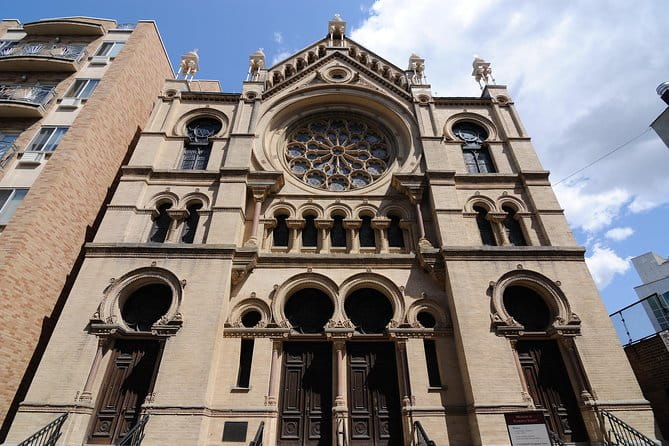 Lower East Side Food and Neighborhood Tour - The Sum Up