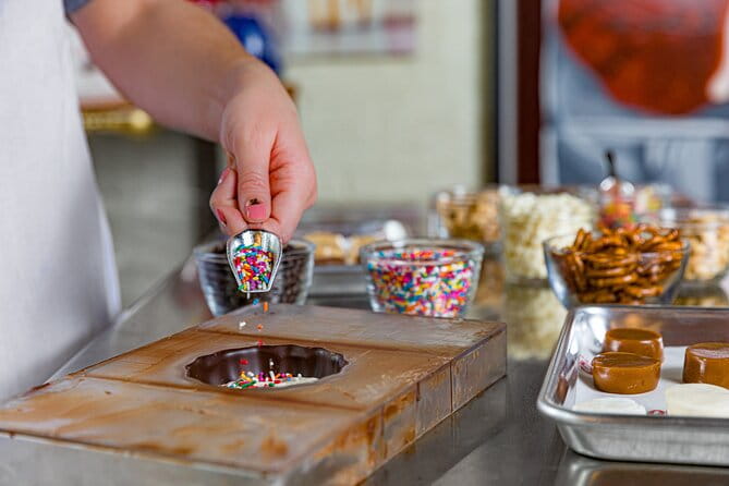 Nashville's Goo Goo Chocolate Tasting & Candy Making Class - Accessibility and Practical Details