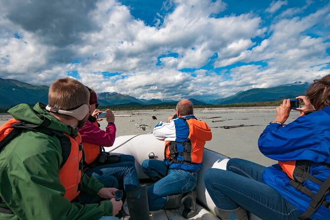 Private Group Eagle Preserve Float Trip in Haines - The Sum Up