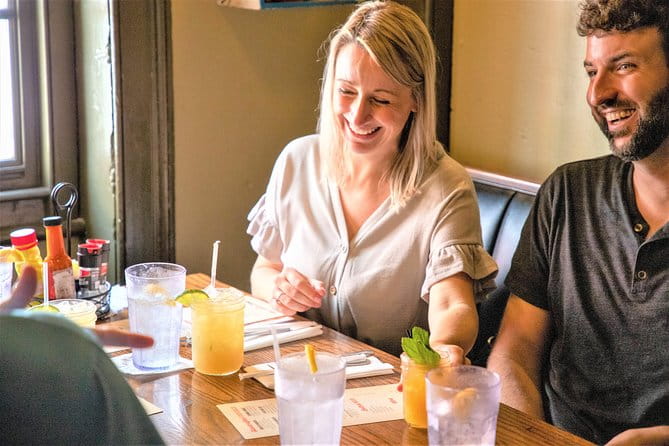 Savannah Southern Fried Expectations Walking Food Tour - Authenticity and Guide Expertise