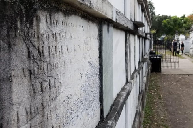 Small-Group Glamorous Garden District Tour - Duration and Price