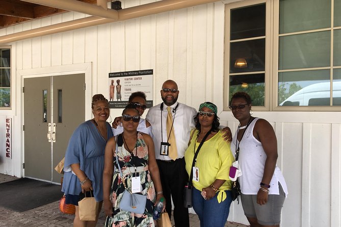 Whitney Plantation and Airboat Tour from New Orleans - Who Will Get the Most Out of It?
