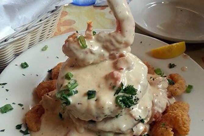 Food Tour of New Orleans Garden District group of 9 or less - Wrapping It Up