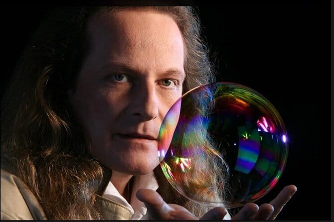 Magic Up Close Early Show at Las Vegas Magic Theater - What Reviewers Say