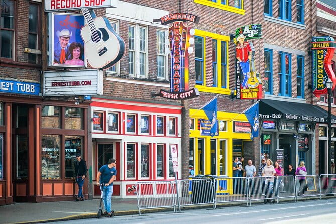 Night Time Trolley Tour of Nashville with Photo Stops - Practical Tips for Travelers