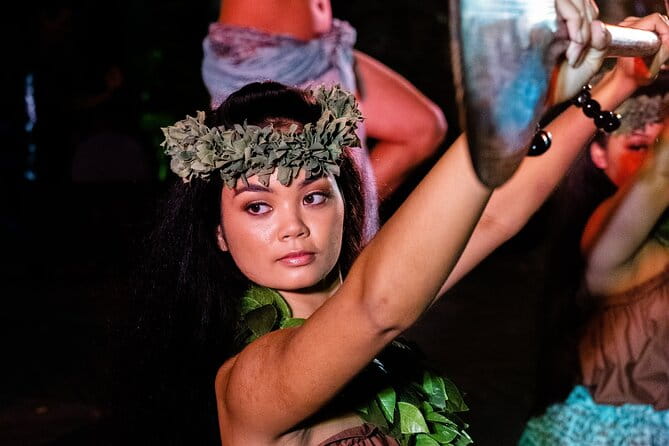 Queens Luau in the Heart of Waikiki - What Travelers Are Saying