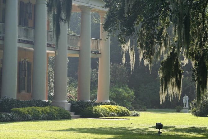 Small-Group Louisiana Plantations Tour with Gourmet Lunch from New Orleans - FAQ