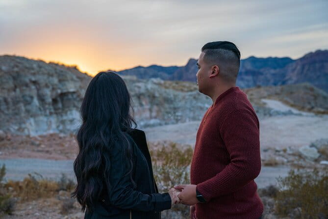 Sunset Red Rock Canyon Helicopter Tour and Champagne Toast - The Sum Up