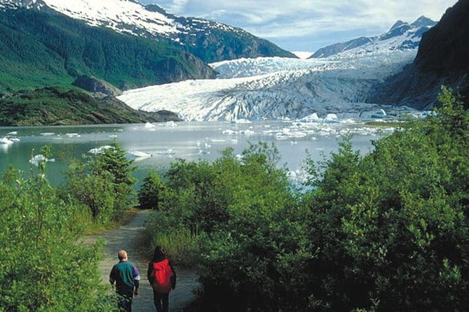 Best of Juneau: Mendenhall Glacier, Whale Watching and Salmon Bake - FAQs