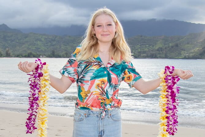 Kauai Airport Lei Greeting - The Sum Up