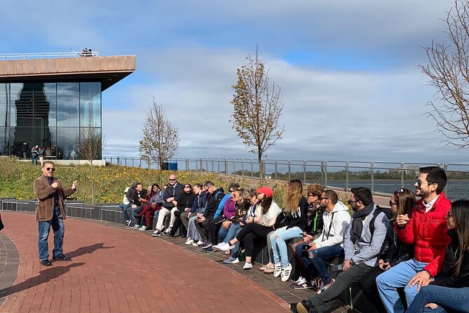 Secrets of the Statue of Liberty and Ellis Island Guided Tour - Who Should Consider This Tour?