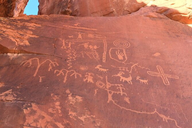 Small Group Valley of Fire Half Day Hiking Tour from Las Vegas - Fire Wave: The Showstopper