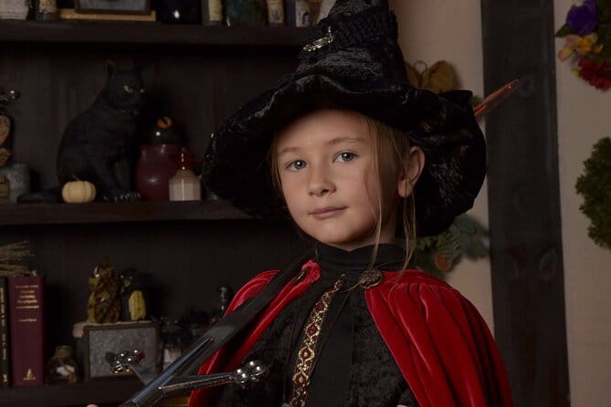 Witch Costume Photo Shoot - Witch Cottage theatrical set - Frequently Asked Questions