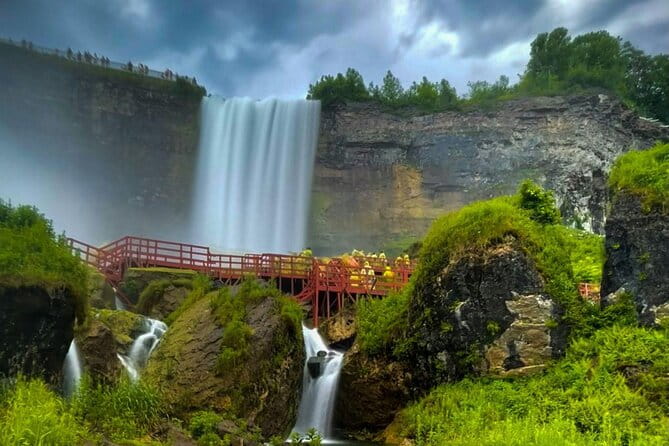 Guided Maid of the Mist and Cave of the Winds Tour - Discovering the Niagara Falls Guided Tour: An In-Depth Look