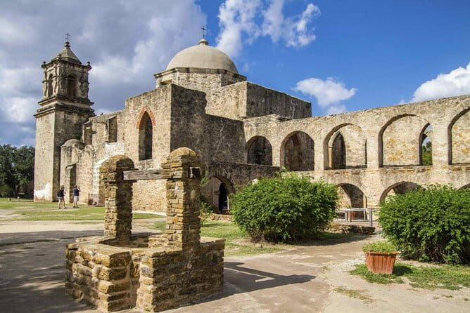 Best of San Antonio Small Group Tour from Austin w/Riverwalk Boat - Key Points