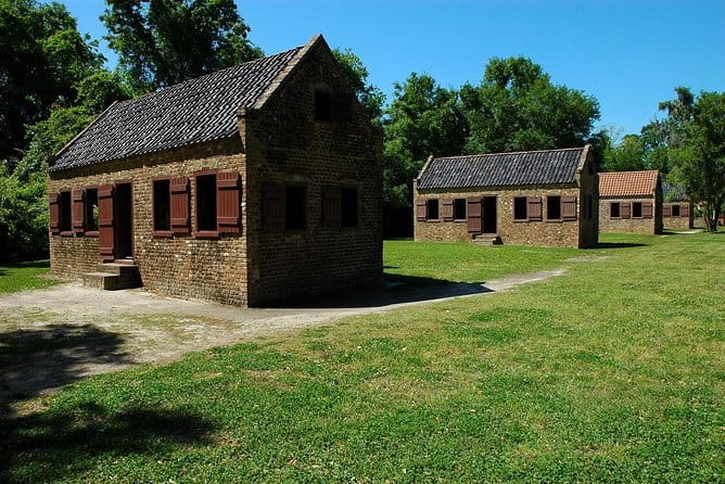 Boone Hall Plantation Admission & Tour with Transportation from Charleston - Who Will Get the Most from This Tour?