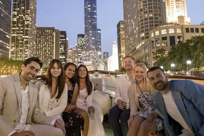Chicago River Cocktail Cruise - The Itinerary: A Closer Look