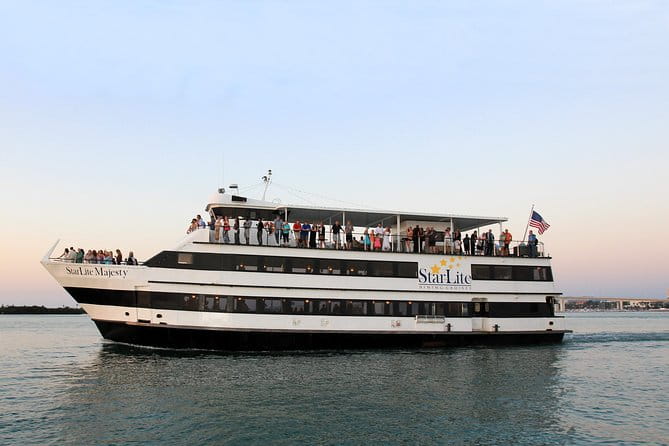 Clearwater Daytime Yacht Music Cruise with Optional Dining - Setting Sail: Starting Point and Duration