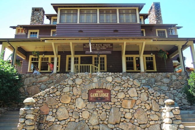 Mount Rushmore and Black Hills Tour with Two Meals and a Music Variety Show - Final Thoughts
