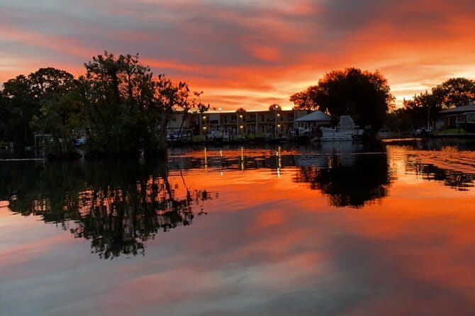 3-Hour Small Group All-Inclusive Manatee Swim with Photo Package - Who Should Consider This Tour?