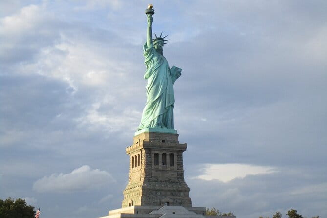 Private Sail New York with Brooklyn Sail (Reserve the entire boat) - Authentic Experiences: What Travelers Say