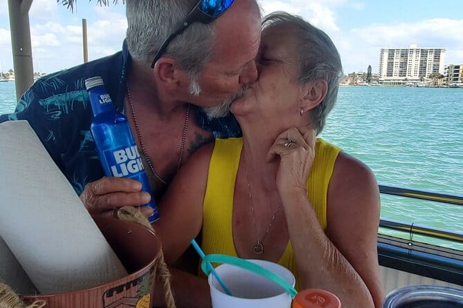 1.5 Hour Tiki Tour with Open Bar in Clearwater Beach - FAQ