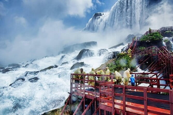 Daredevil Walking Tour with Maid of the Mist & Cave of the Winds - Who Will Love This Tour?