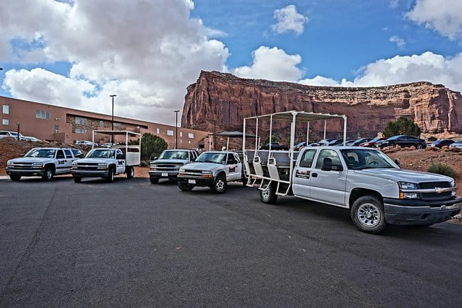 3.5 Hours of Monument Valley's Cultural 4×4 Tour - FAQ