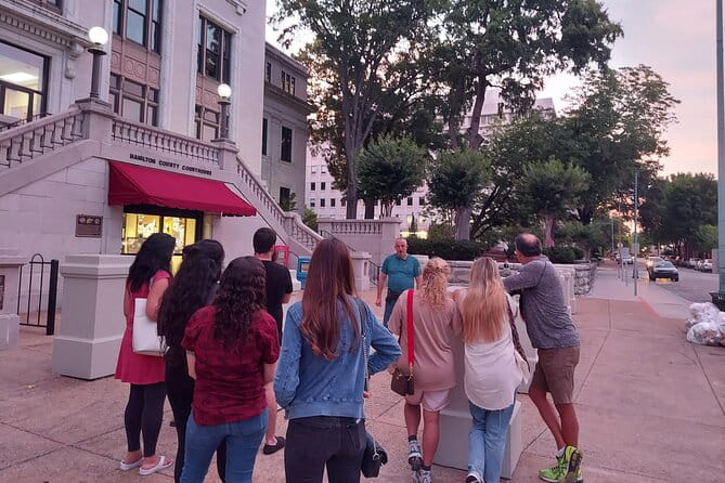 ChattaBOOga Ghost Walk Tour in Chattanooga - The Tour Atmosphere and Experience