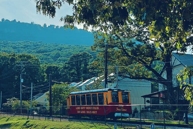 Derailed: Trolley Tour and Train Ride in Chattanooga - FAQ