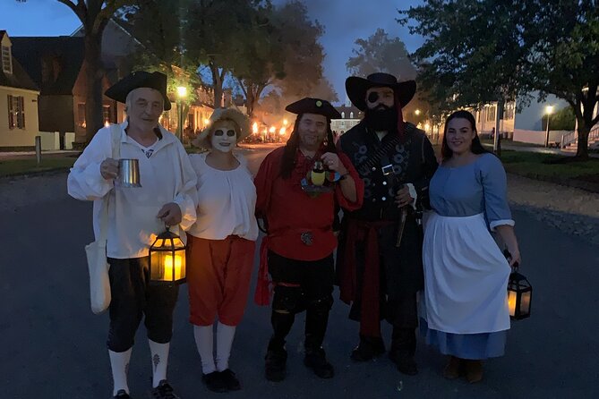 Williamsburg Ghosts, Witches and Pirates Tour - A Detailed Look at the Williamsburg Ghosts, Witches, and Pirates Tour