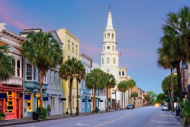 Charleston historical walking tour with a Professor of History at The Citadel - A Closer Look at the Experience