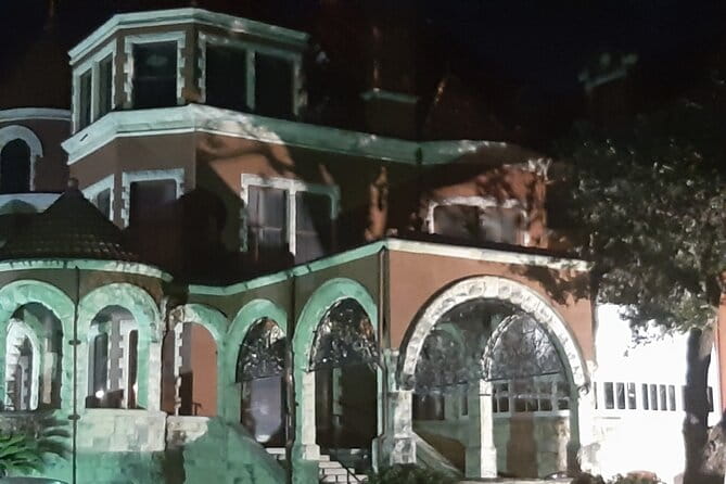 Al's Ghost tour : a small group experience - Who Should Consider This Tour?