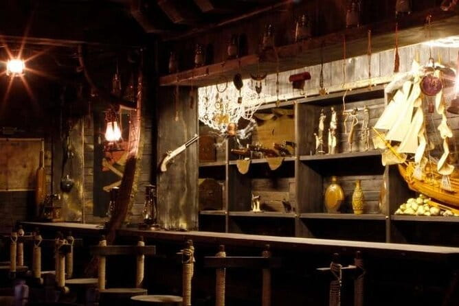 Galveston Haunted Pub Crawl Walking Tour - Authenticity and Value
